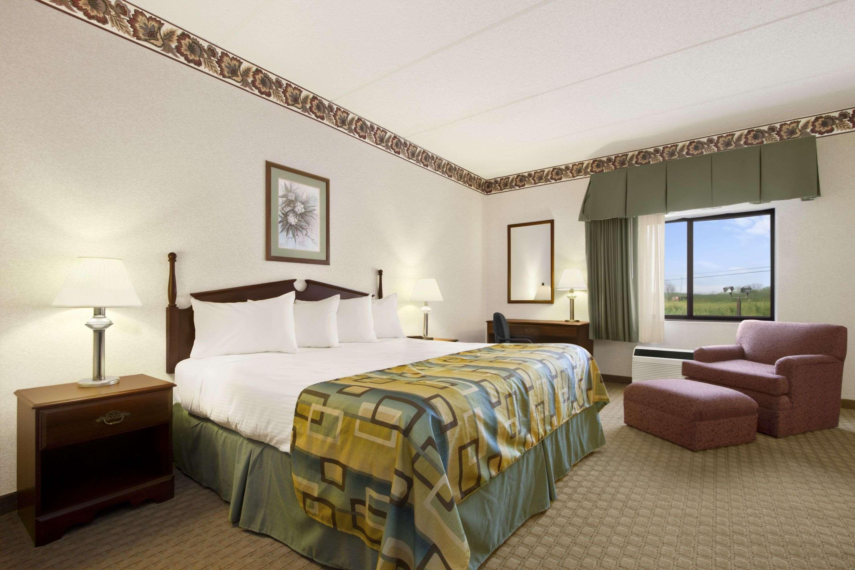 Baymont By Wyndham Corbin Hotel Exterior foto